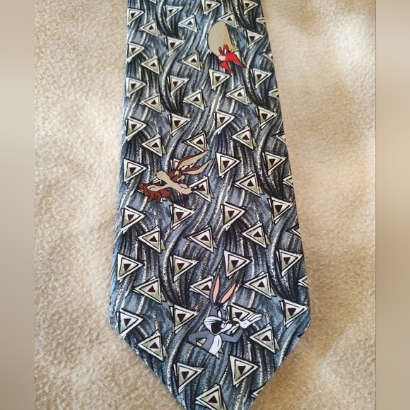 Official LOONEY TUNES MANIA TIE Vintage Circa 1995 - Picture 3 of 9